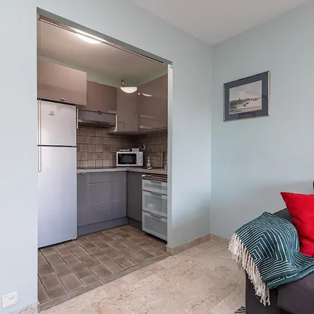Medecin 26 - Superb Downtown Apartment